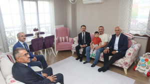 AKP ilçe teşkilatları Vali Aktaş’la geziyor!