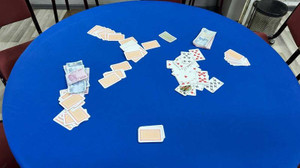 İzmit’te kumar oynarken polise yakalandılar!