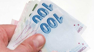 Büyüme tahmini düştü, enflasyon tahmini arttı