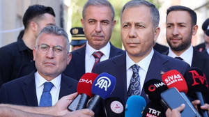 Bakan Yerlikaya, Şeyda Yılmaz'ın ailesine taziye ziyaretinde bulundu