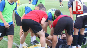 Oyundan kafa travmasıyla çıktı, hastaneye duş aldıktan sonra gitti