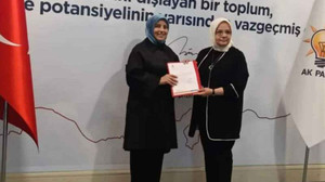 AKP Darıca'da kadın başkan değişti