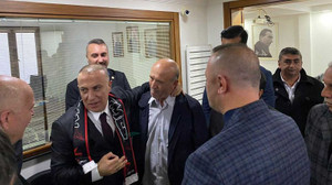 MHP genel başkan yardımcısının yanındaki Kocaelili isim dikkat çekti
