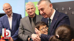 Büyükakın’dan özel öğrencilere sürpriz