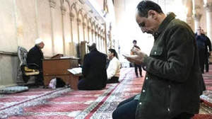 Türkkan: Erdoğan’ın seccadesini sermeye gönderildi dayanamayıp namazı kendisi kıldı