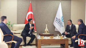 Tahir Büyükakın,Özbekistan Cumhuriyeti İstanbul Başkonsolosunu konuk etti
