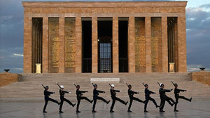 Anıtkabir kaçta açılır, kaçta kapanır? Anıtkabir ziyaret saatleri 2025
