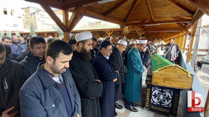 Gazeteci Cihan Teker göz yaşları arasında ebediyete uğurlandı