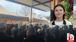 Kocaeli'de trafik kazasında ölen 14 yaşındaki kız son yolculuğuna uğurlandı