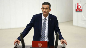 Paylaşım kafa karıştırdı... Partiden ihraç edilen komşu milletvekili geri mi dönüyor?