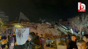 Konya'da 3 katlı bina çöktü! Enkaz altında kalanlar var