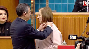 AKP'li eski bakan CHP'ye transfer oldu