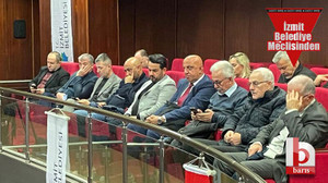 İki başkan, Hürriyet’ten daha fazla meclis oturumuna katıldı