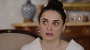 Kral Kaybederse Handan Kimdir? Aslıhan Gürbüz Kimdir, Kaç yaşında?