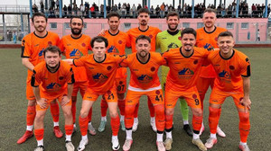Süper Play-Off’ta Kullar galibiyetle başladı