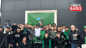Kocaelisporlular Arjantin’den gelen hediyelerini aldılar