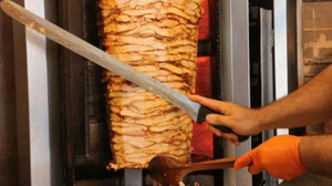 Kocaeli’deki tavuk döner faciası sonrası skandal görüntüler!