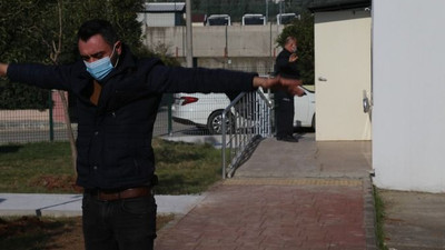Polis basını engellemeye çalıştı...Nurcan Serçe adliyeye sevk edildi