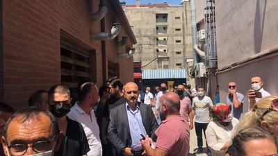 MHP’li Başkan kurban keserek göreve başladı “Ülkücü Başkan nasıl olur göstereceğim”