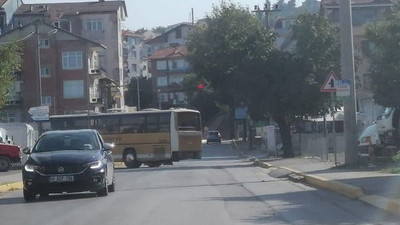 Belediye aracıyla AKP’li kadınları gezdirdiler!