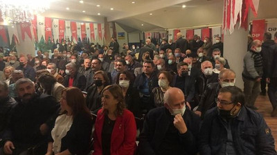 CHP’liler İzmit’te salonu doldurdu