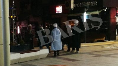 Dinci çocuklar yılbaşı karşıtı bildiri dağıttı