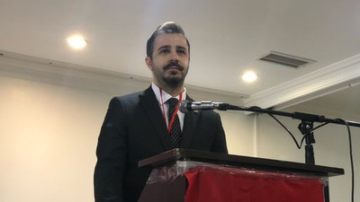 Genç aday “Biz oturmak istemiyoruz”