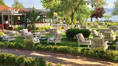 AKP’ye Tramvay Kafe ve Beyaz Yalı’yı hatırlattı!
