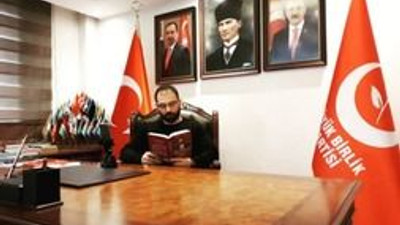 O başkan da REKLAM MODASINA UYDU!