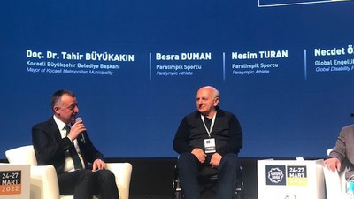 Engelleri aşanlar dertlerini Büyükakın’a anlattı