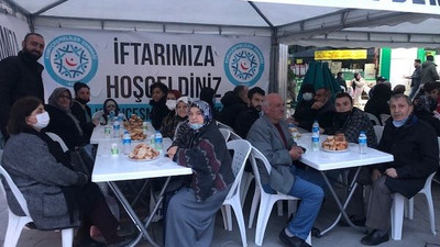 Ne parti ne belediye… Burası Kuruçeşmeliler’in iftar çadırı!