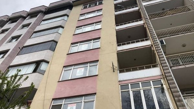 İzmit’te bomboş bina! Bakın değeri ne kadar?