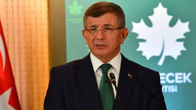 Davutoğlu Gülümse Kafe’ye geliyor
