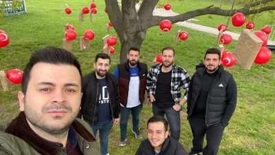 Her şey çocuklar için… Ağaç bu kez çiçek değil hediye açtı!