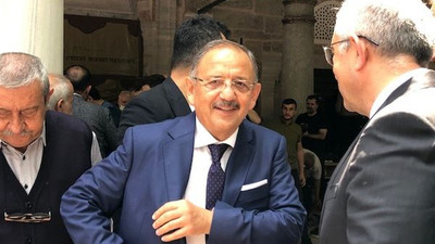 Özhaseki ve Yıldırım Cumhuriyet Bulvarı’nda yürüdü