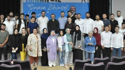 Ünlü eğitimci Kartepeli gençleri motive etmeye geldi