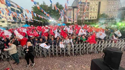 AKP’de kutlamalar başladı