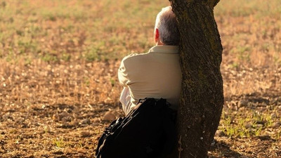 Bu burçlar evlerine asla misafir istemiyor! Yalnız kalmasını seven 3 burç