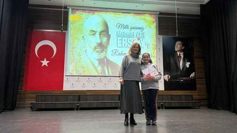 Kocaeli Bilnet Okulları, İstiklal Marşı'nın Kabul Yıldönümünü coşkuyla kutladı