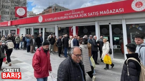 Ucuz yumurta için kuyrukta beklediler