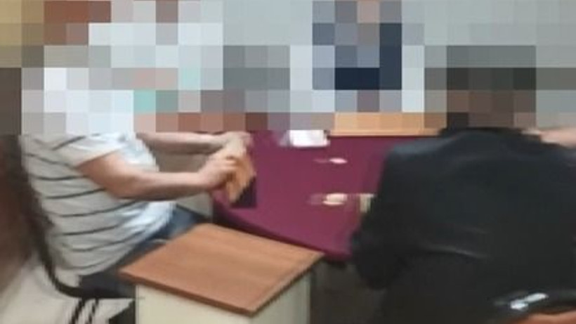 Kahvehanede okey partisinde yakalandılar!