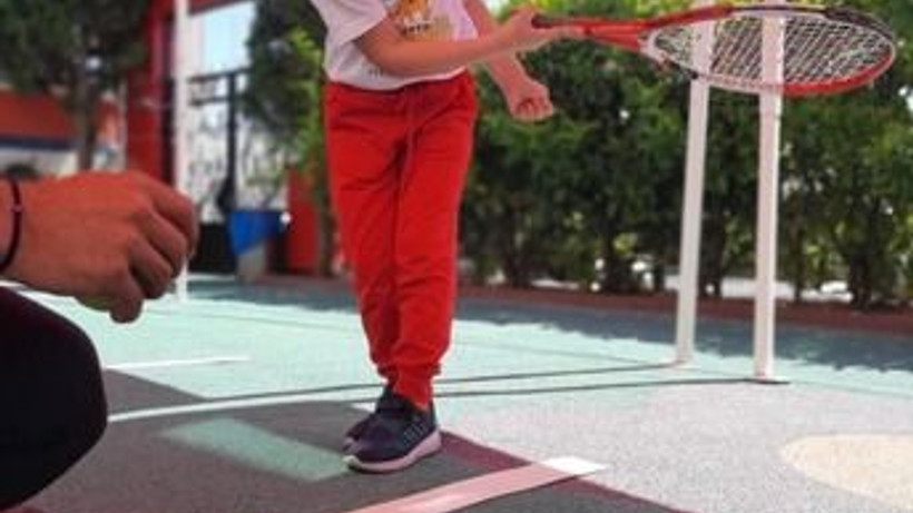 Bilgi Köprüsü Kids Anaokulu’nda minik tenisçiler yetişiyor