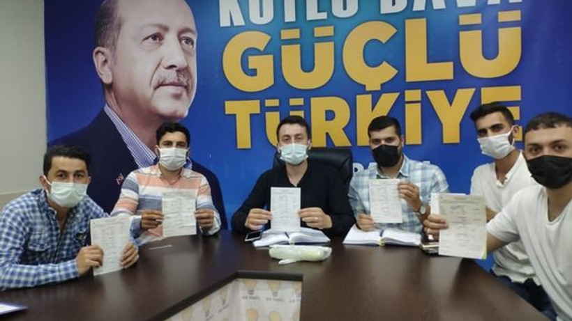 AKP Karamürsel’e 213 yeni üye