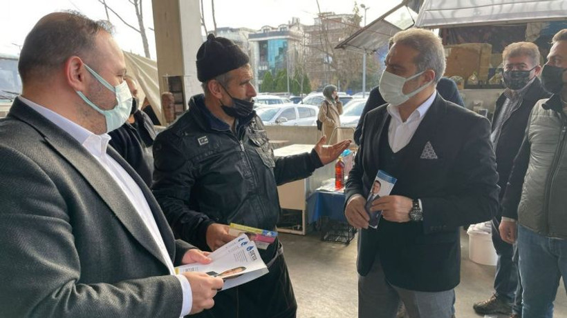 DEVA’lılar pazar esnafıyla buluştu
