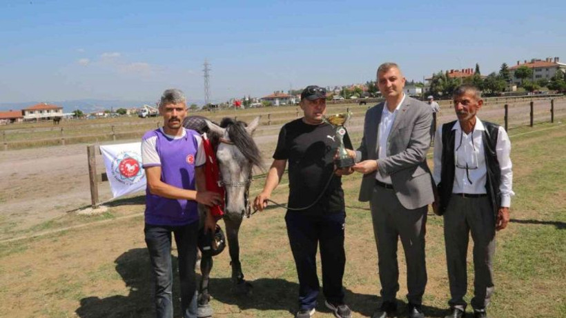 Rahvan At Yarışları büyük ilgi görüyor!