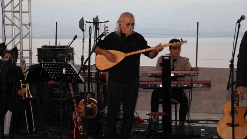 Cem Karaca İzmit'te gerçekleştirilen programda anıldı