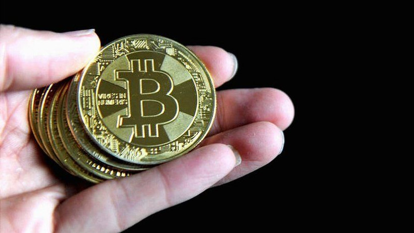 Bitcoin kritik eşiği aştı