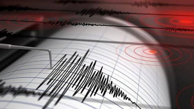 4.5 büyüklüğünde deprem