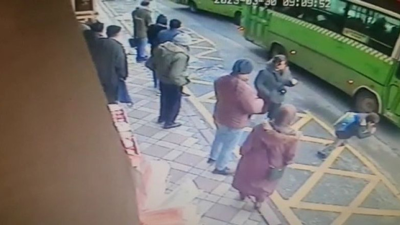 İzmit'te kazanın hayattan kopardığı 8 yaşındaki Ömer'in son anları kamerada