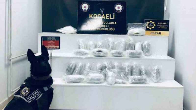 Zuladaki 9 kilo 500 gram uyuşturucu polisin dikkatinden kaçmadı